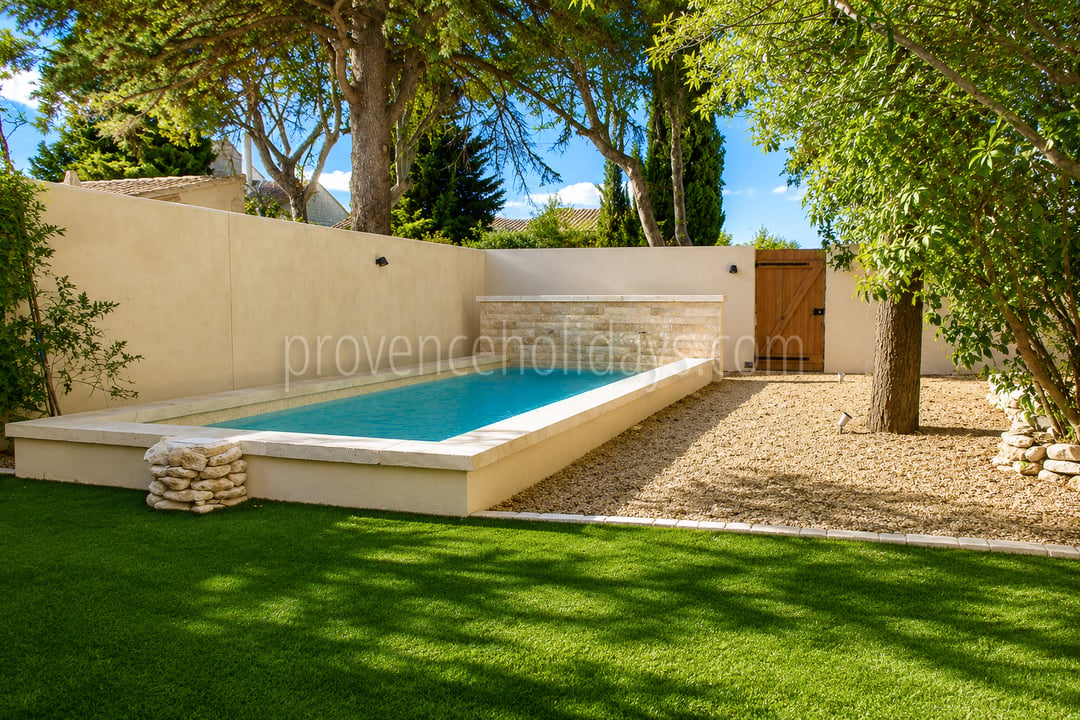 4 - Renoviertes Dorfhaus in Maussane-les-Alpilles: Villa: Pool