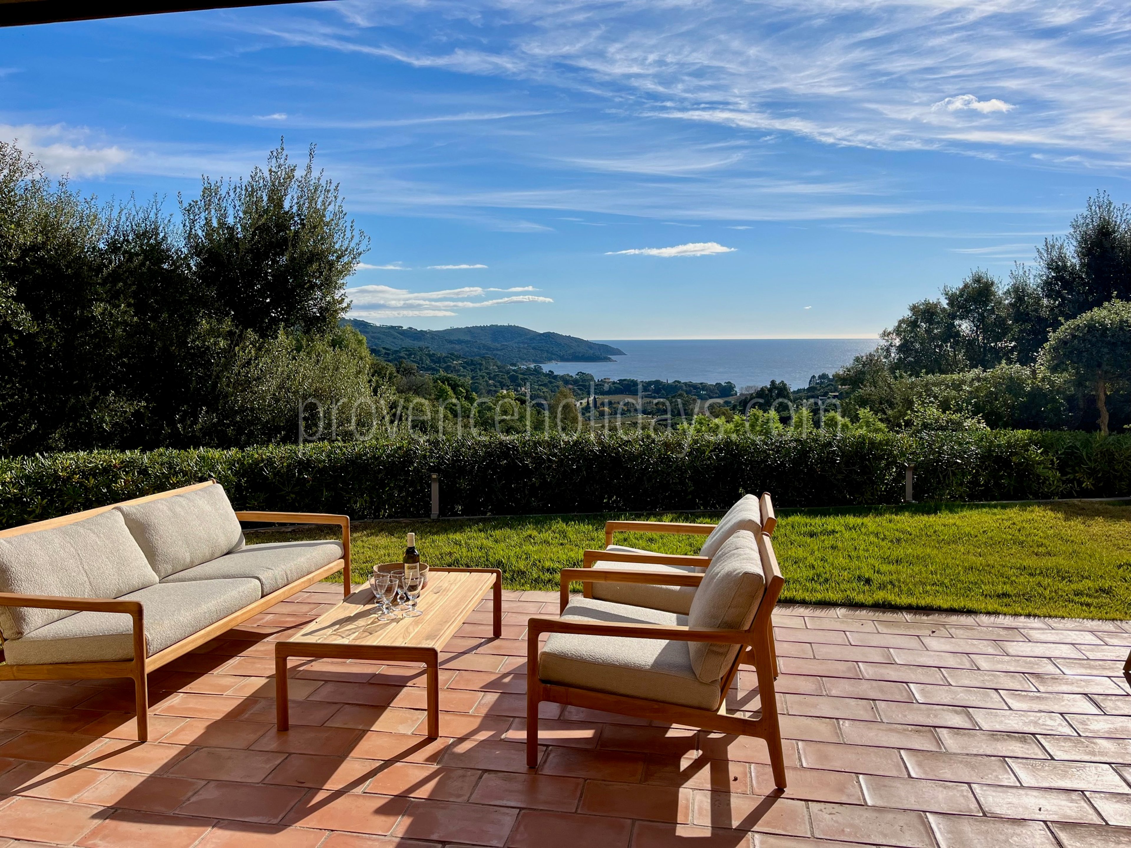 19 - Villa Lily: Villa: Exterior
