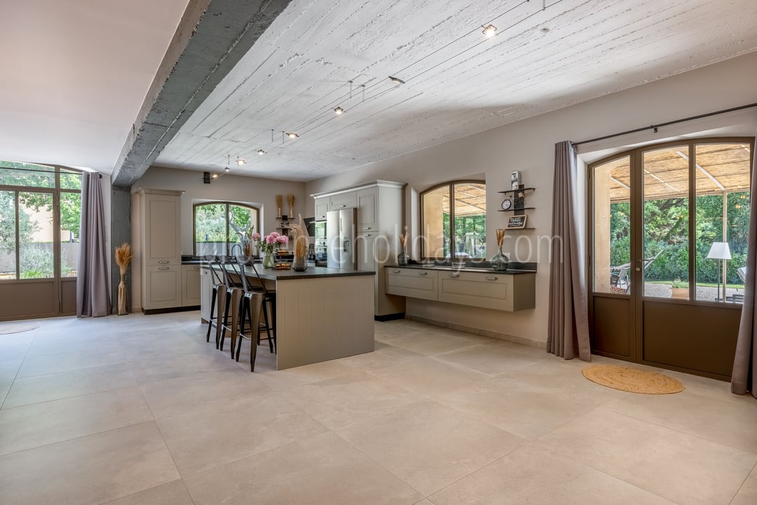 16 - Bastide Leontin: Villa: Interior