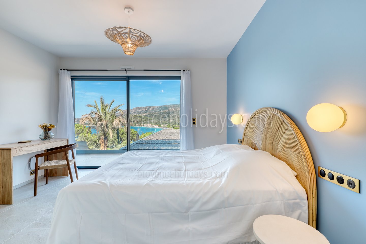19 - Domaine de la Baie: Villa: Bedroom