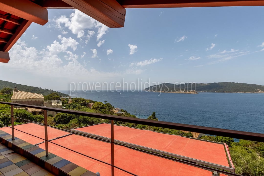 10 - Intieme villa in Hyères: Villa: Exterior