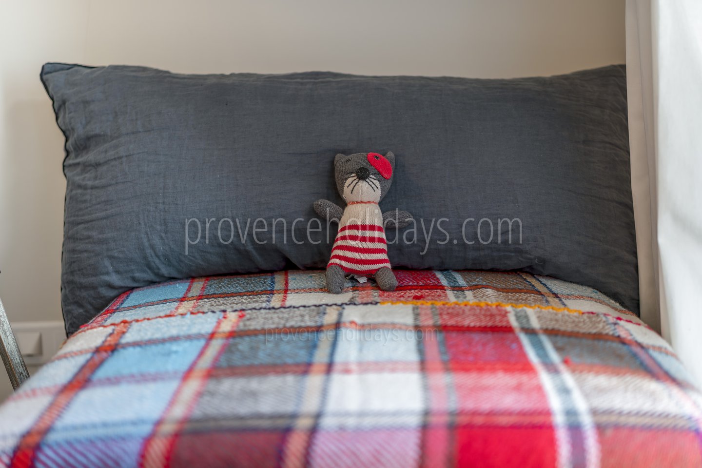 30 - Maison Aubert: Villa: Bedroom