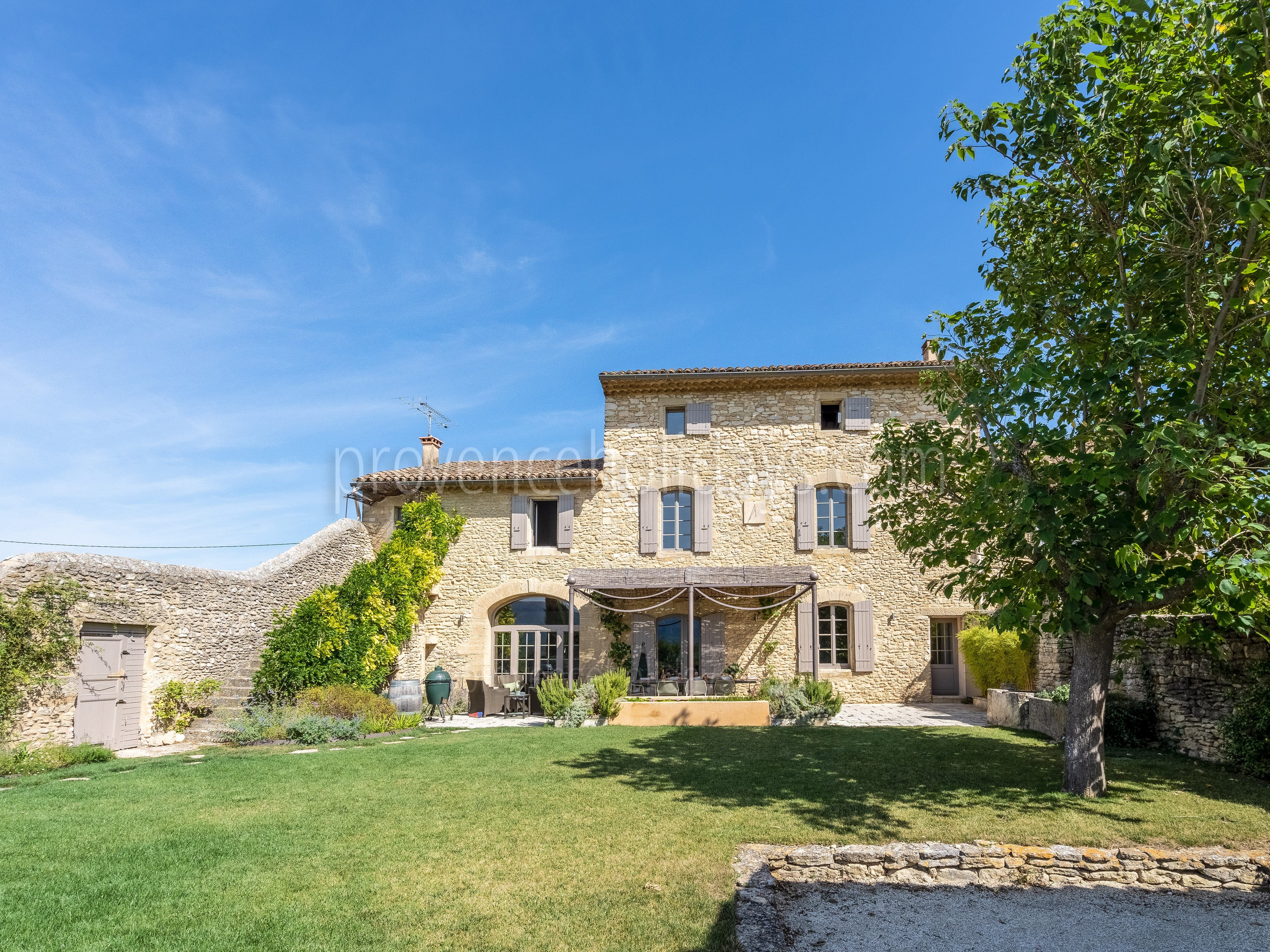 24 - Mas d\'Antoine: Villa: Exterior