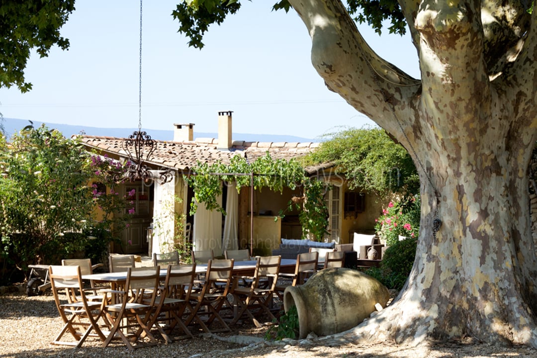 12 - Mas Cigales: Villa: Exterior