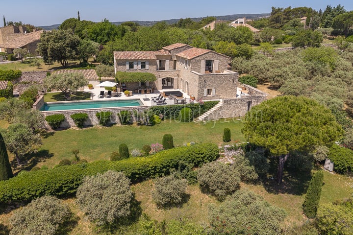 53 - Villa Alta Provence: Villa: Pool
