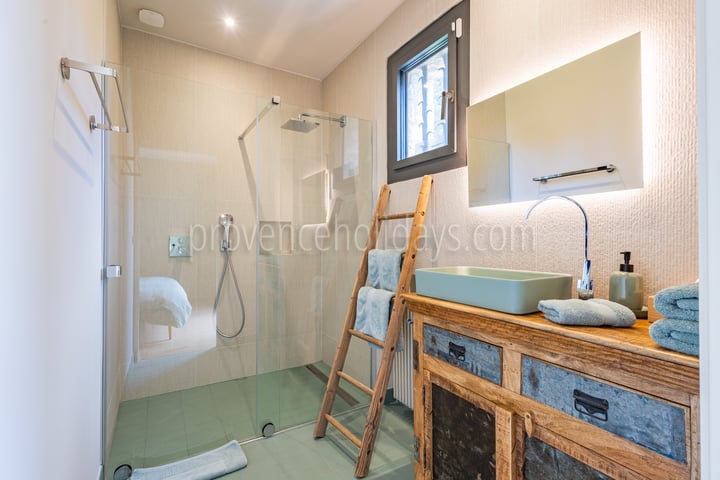 43 - Mas des Cistes: Villa: Bathroom 4
