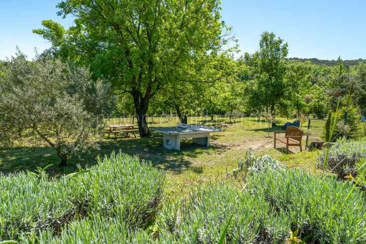 23 - Bastide des Chênes: Villa: Exterior