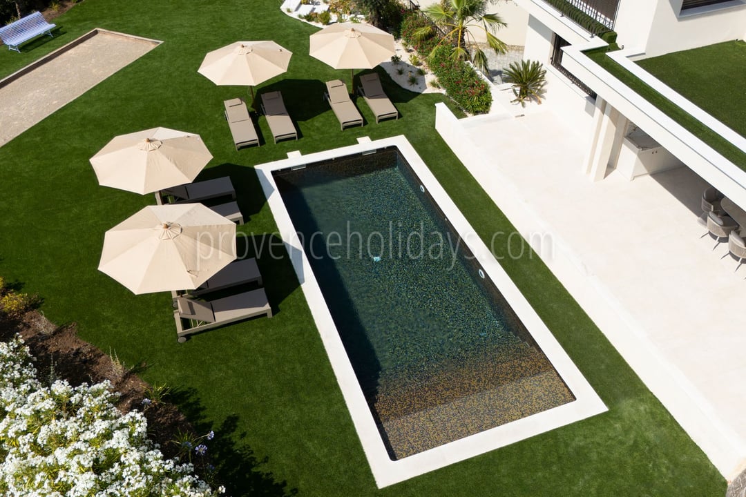 40 - Villa Coco: Villa: Pool