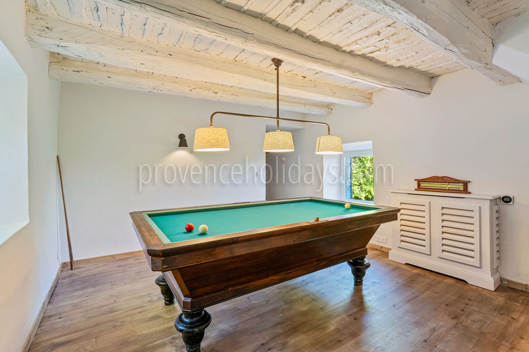 69 - Domaine des Pierres: Villa: Interior