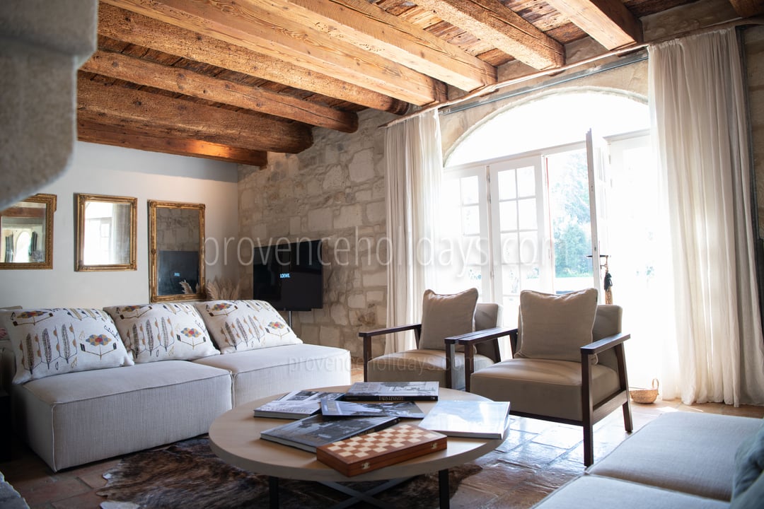 22 - Mas d\'Images: Villa: Interior