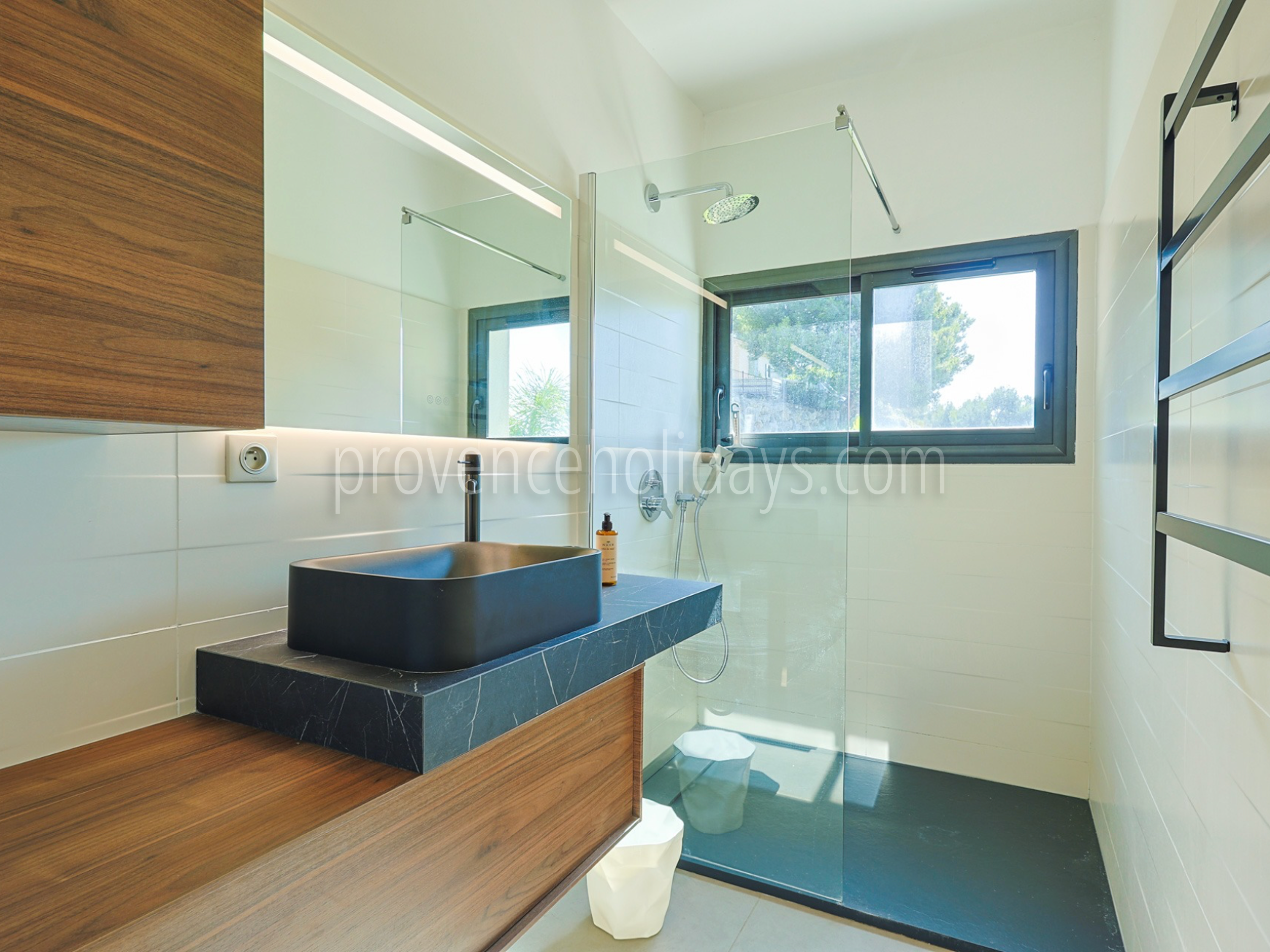 32 - Villa Fila: Villa: Bathroom