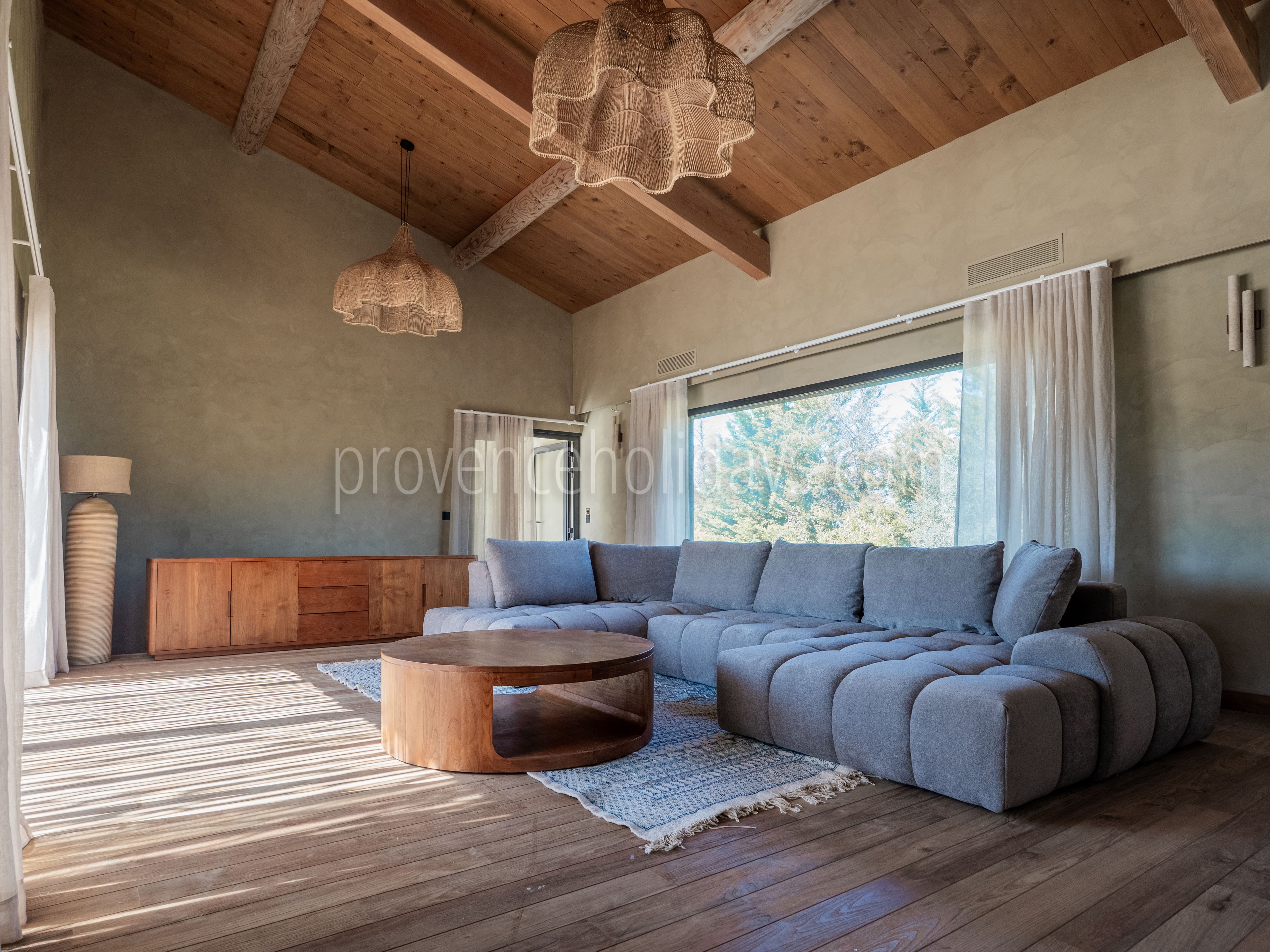 31 - Les Jardins des Alpilles: Villa: Interior