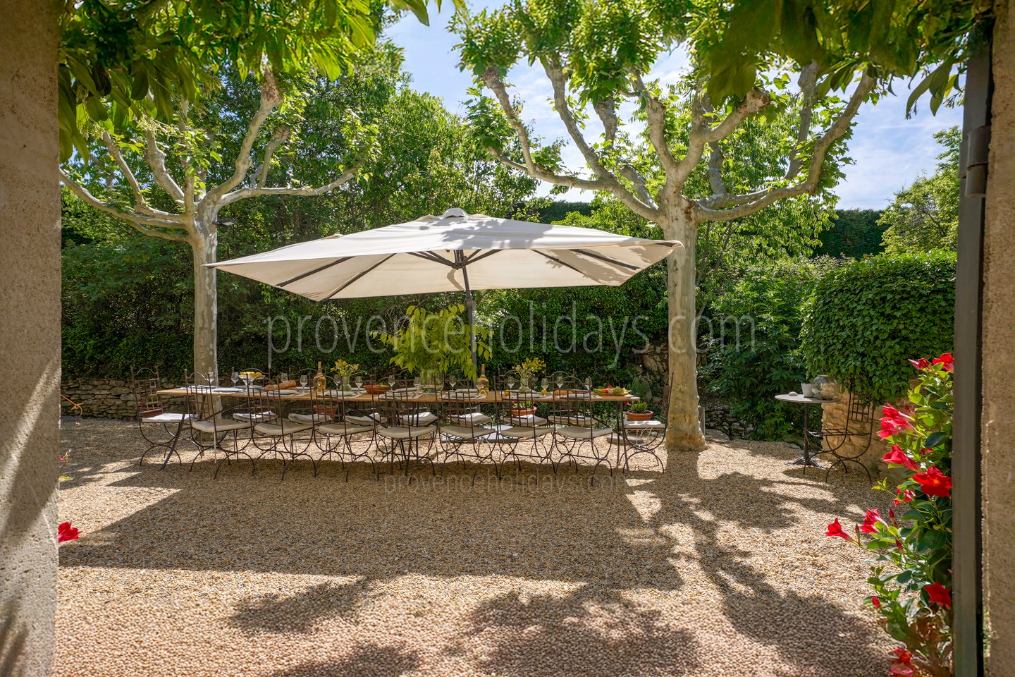 9 - Le Moulin de Gordes: Villa: Exterior