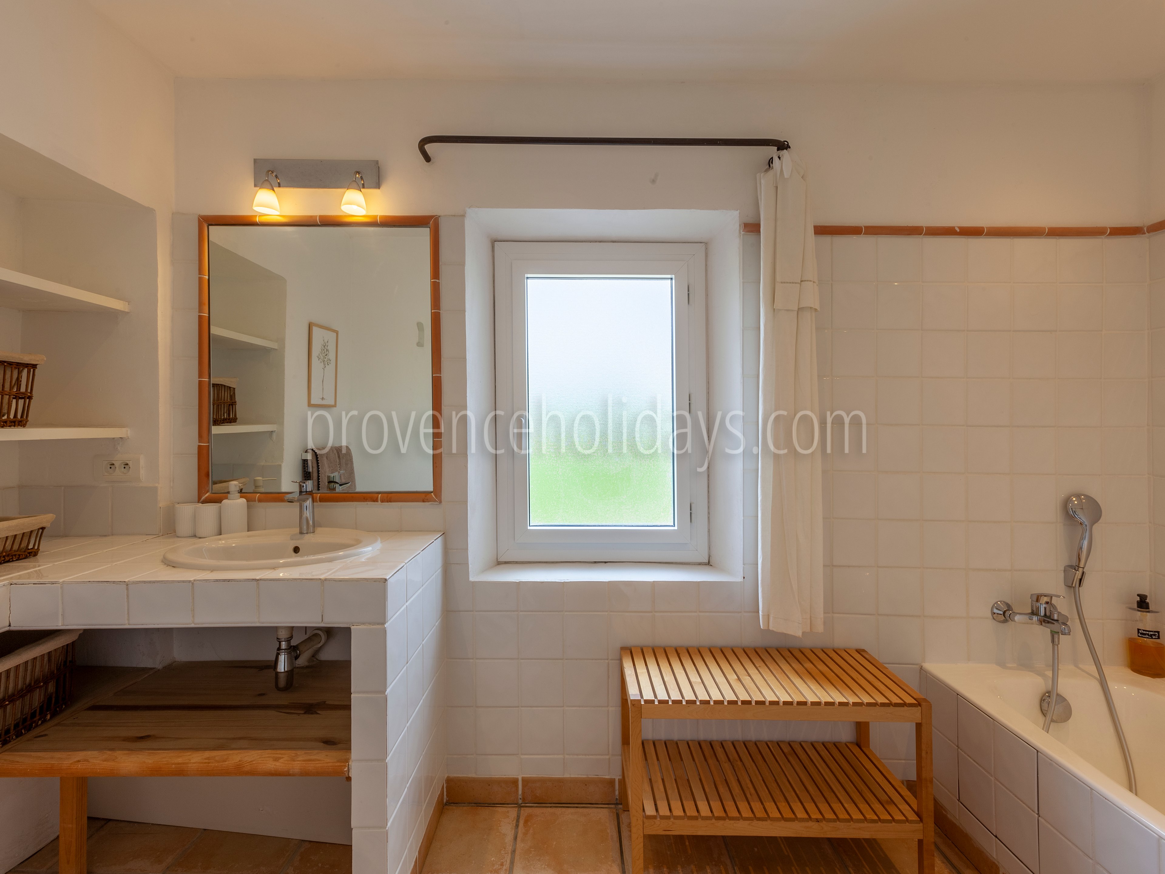 59 - Maison Robion: Villa: Bathroom
