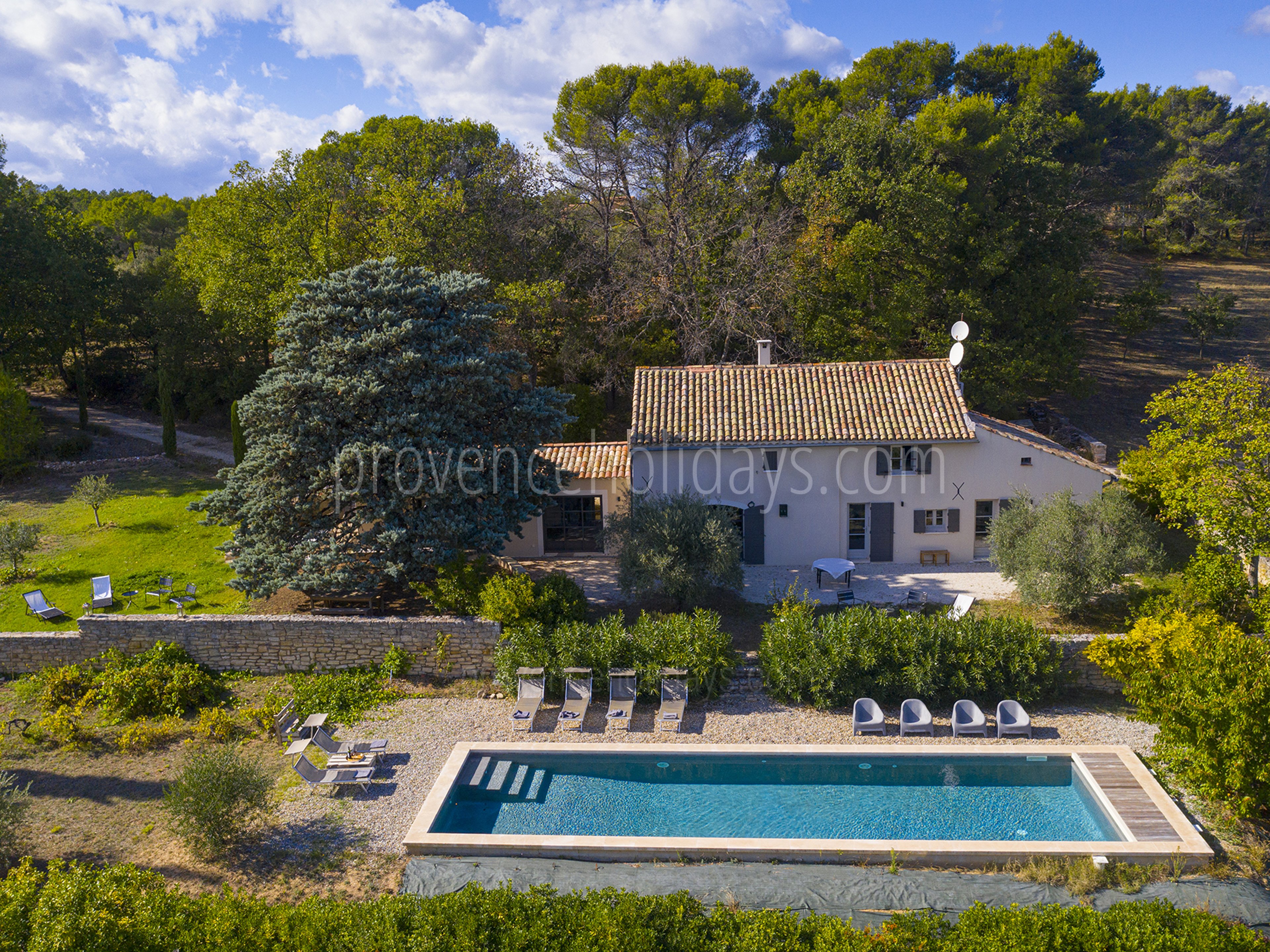 36 - Mas des Ocres: Villa: Exterior