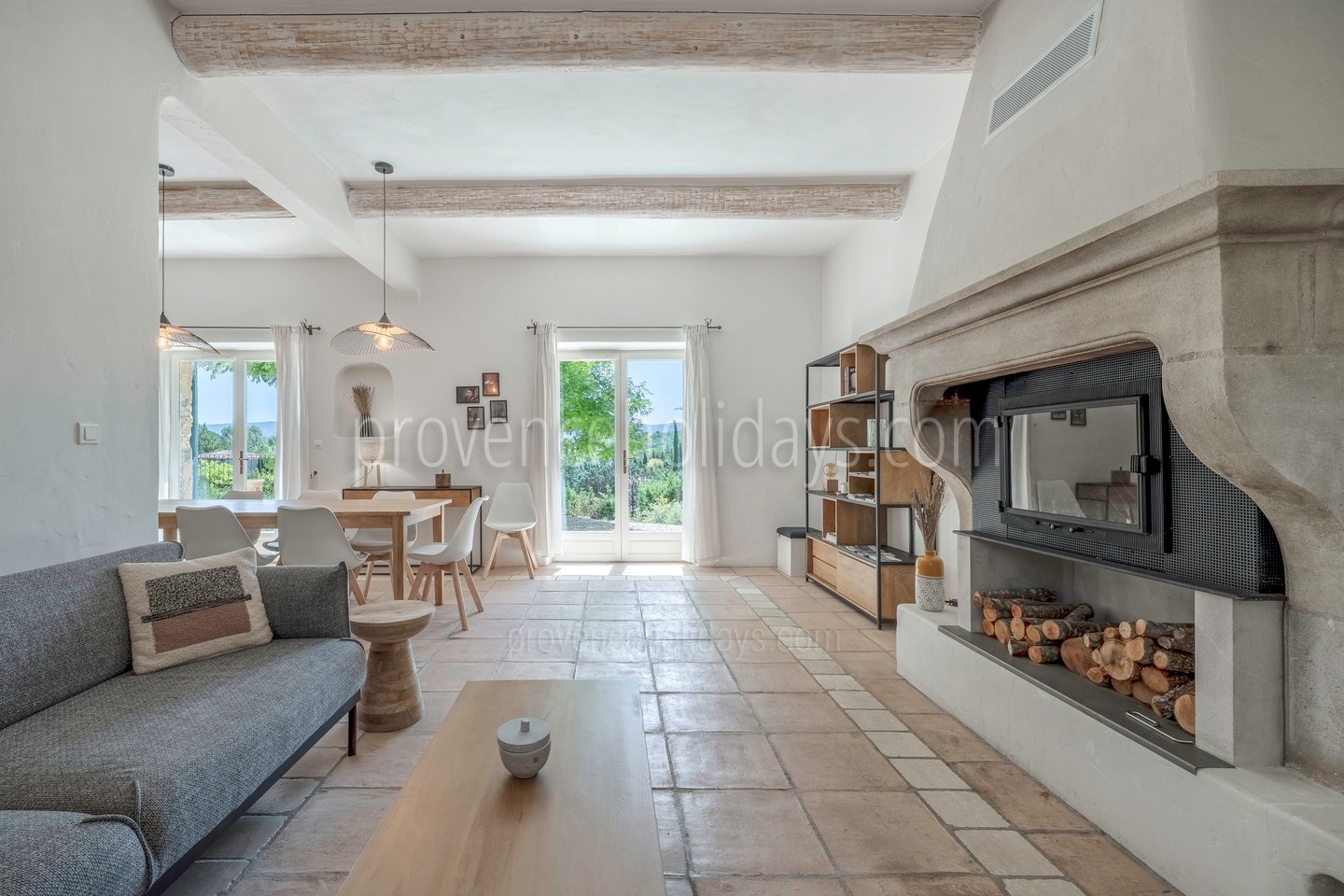 8 - Maison Capoune: Villa: Interior