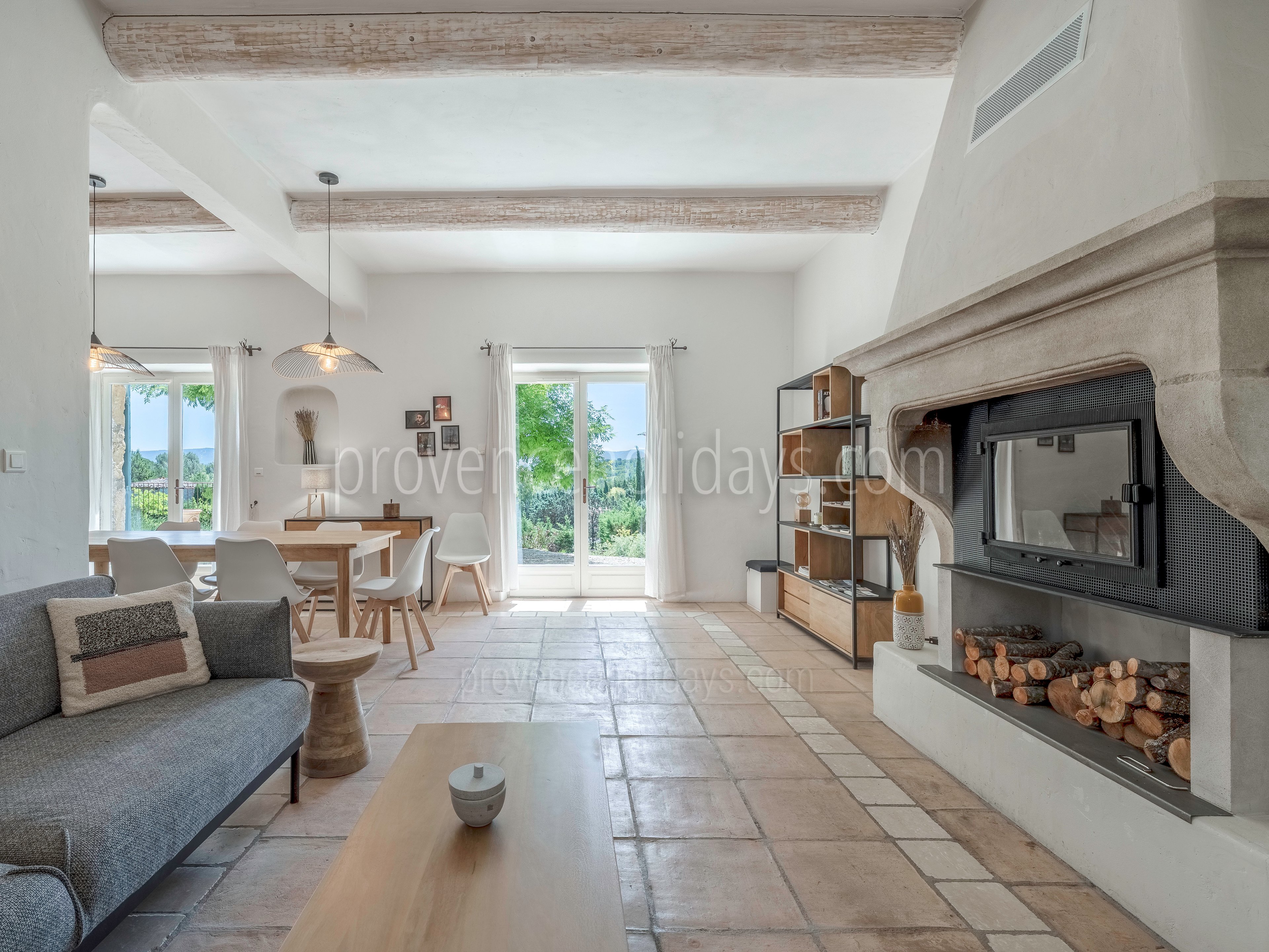 8 - Maison Capoune: Villa: Interior