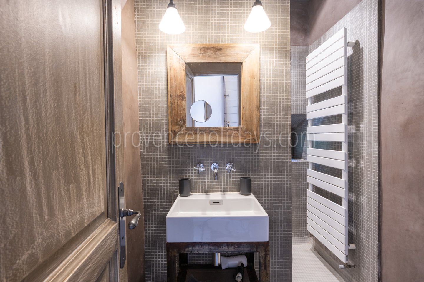 38 - Le Mas aux Gargouilles: Villa: Bathroom