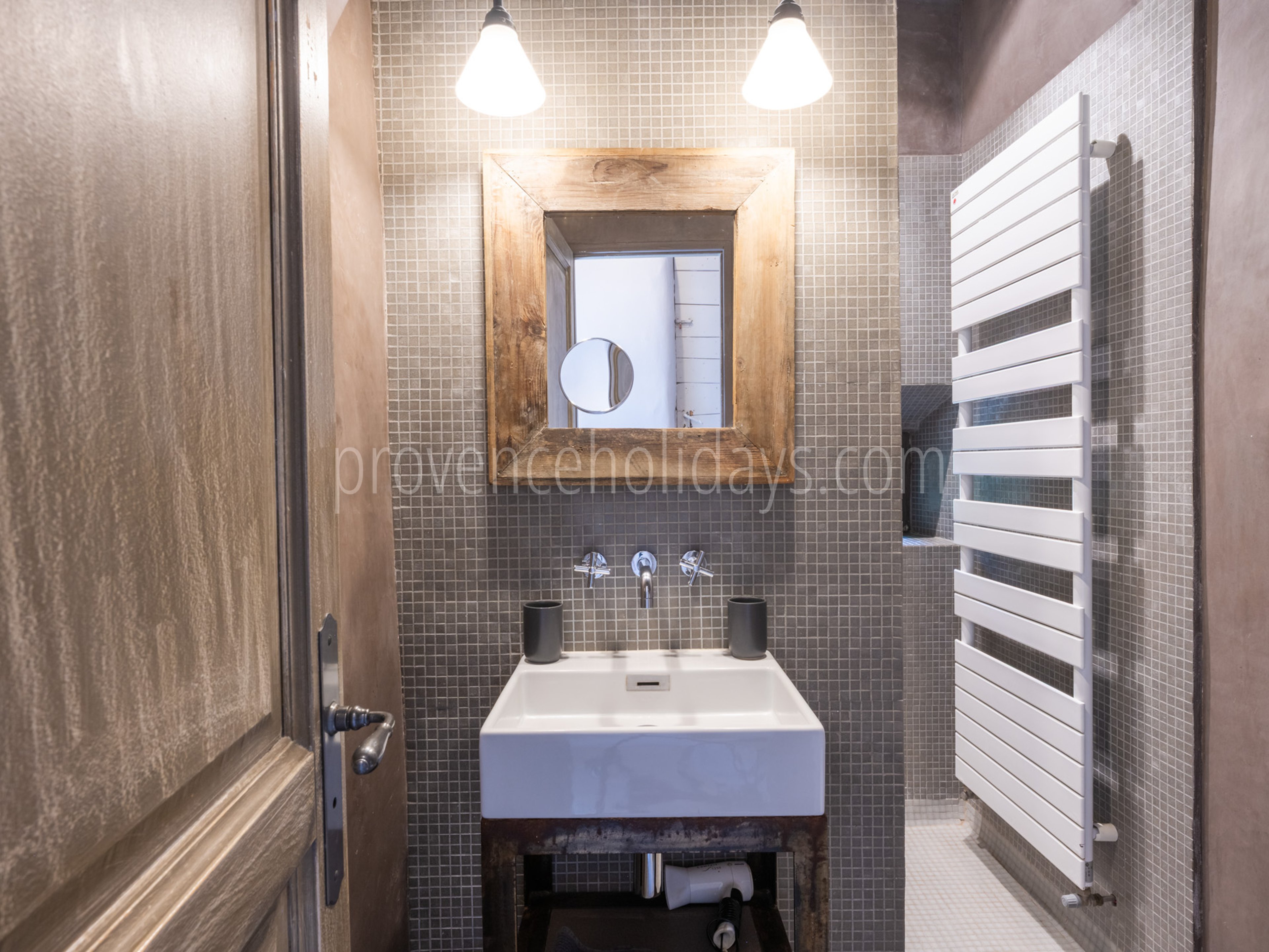 38 - Le Mas aux Gargouilles: Villa: Bathroom