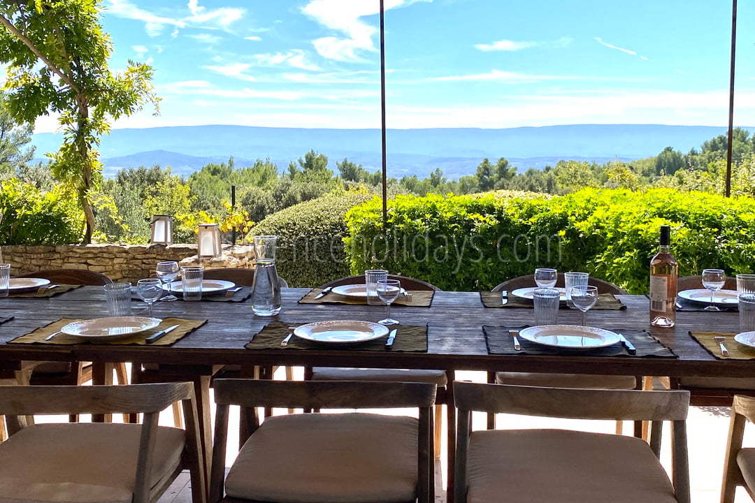 11 - Mas des Collines du Luberon: Villa: Exterior