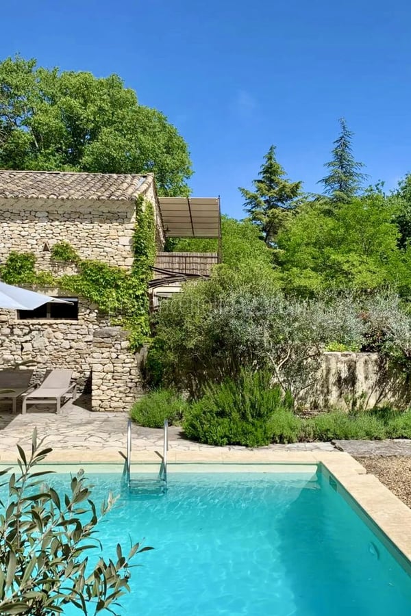 1 - Propriété avec gîtes à Gordes: Villa: Exterior