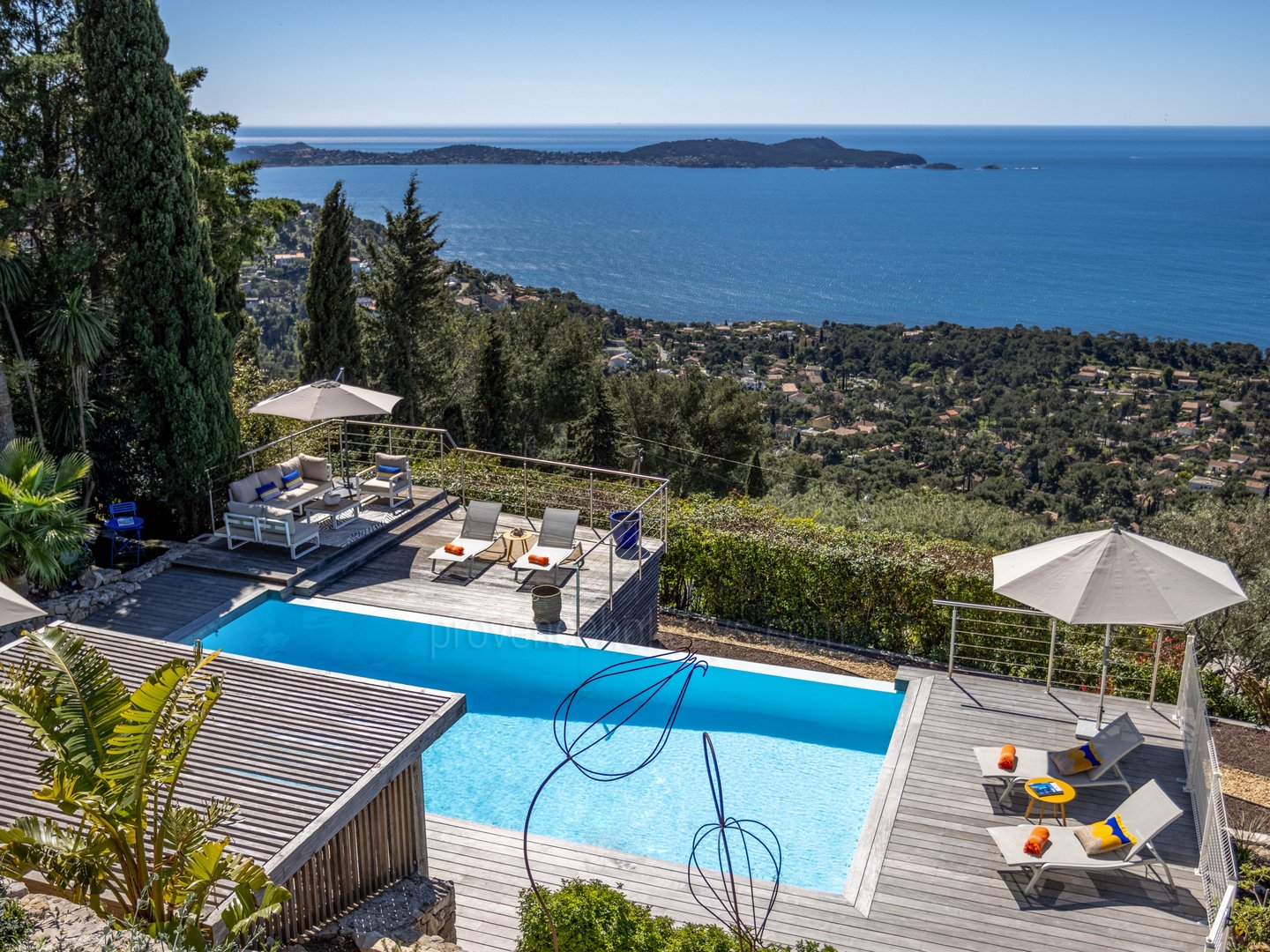 3 - La Villa du Var: Villa: Pool