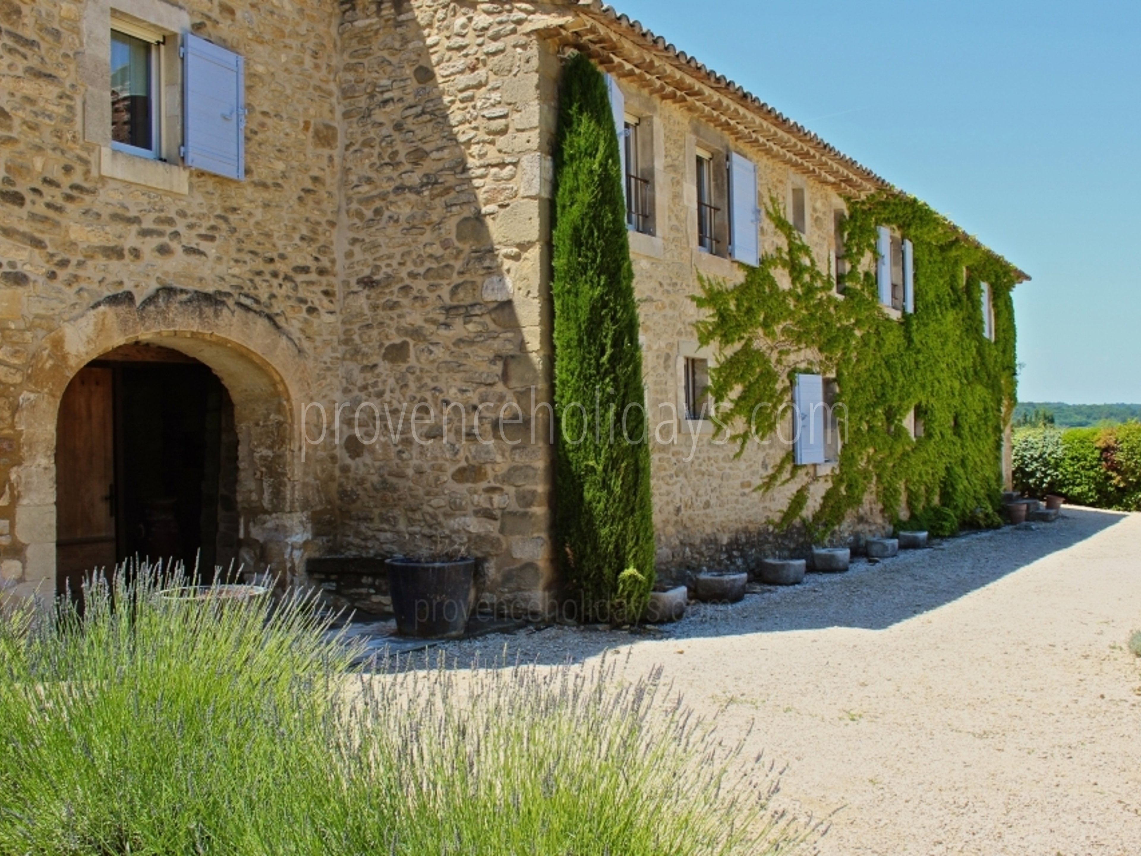 36 - Mas Bonnieux: Villa: Exterior