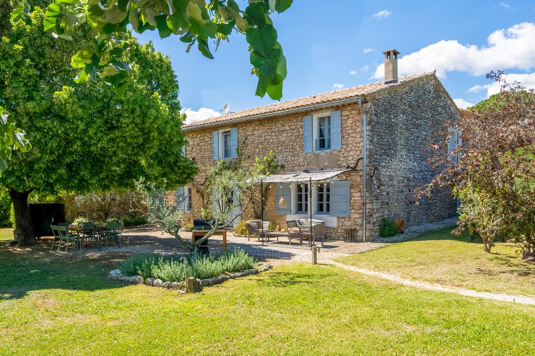 Schitterende boerderij op het platteland van Roussillon