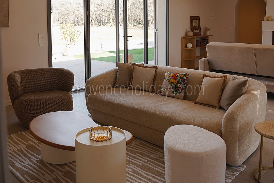 8 - Mas Trabail: Villa: Interior