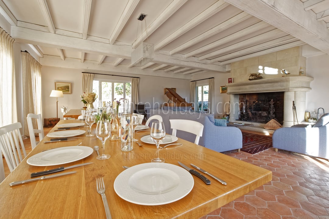 80 - Villa Garrigue: Villa: Interior