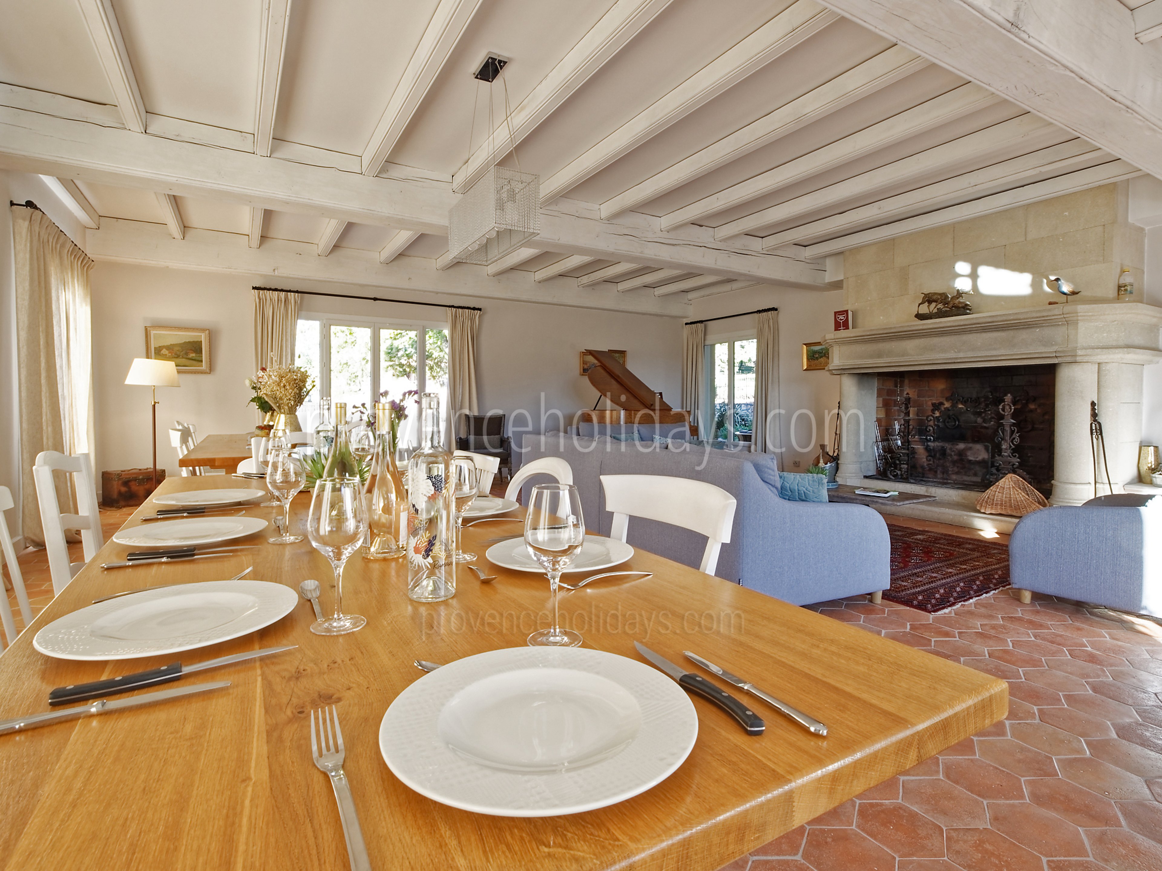 80 - Villa Garrigue: Villa: Interior