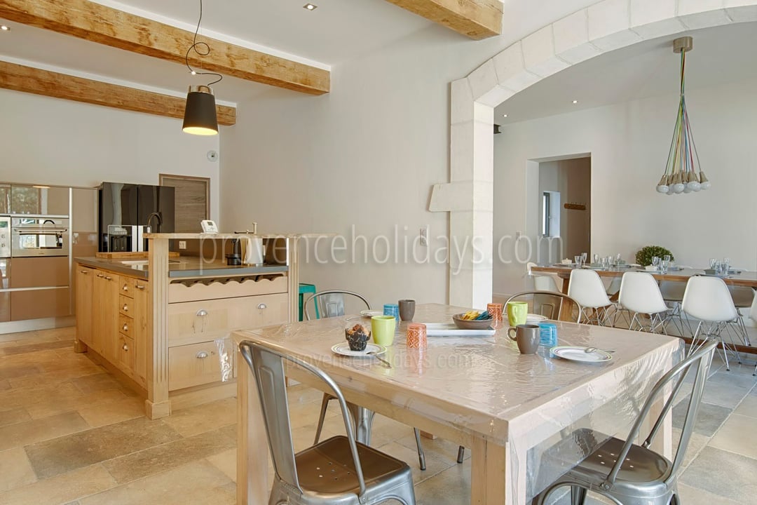 21 - Le Mas de la Pinède: Villa: Interior