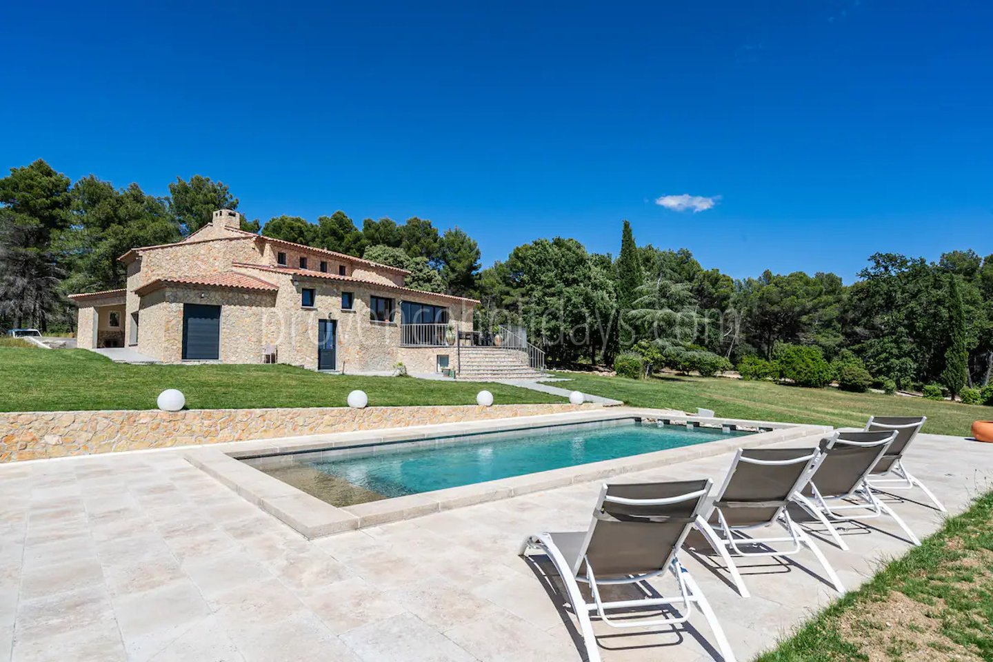 2 - Mas de l\'Eolienne: Villa: Pool
