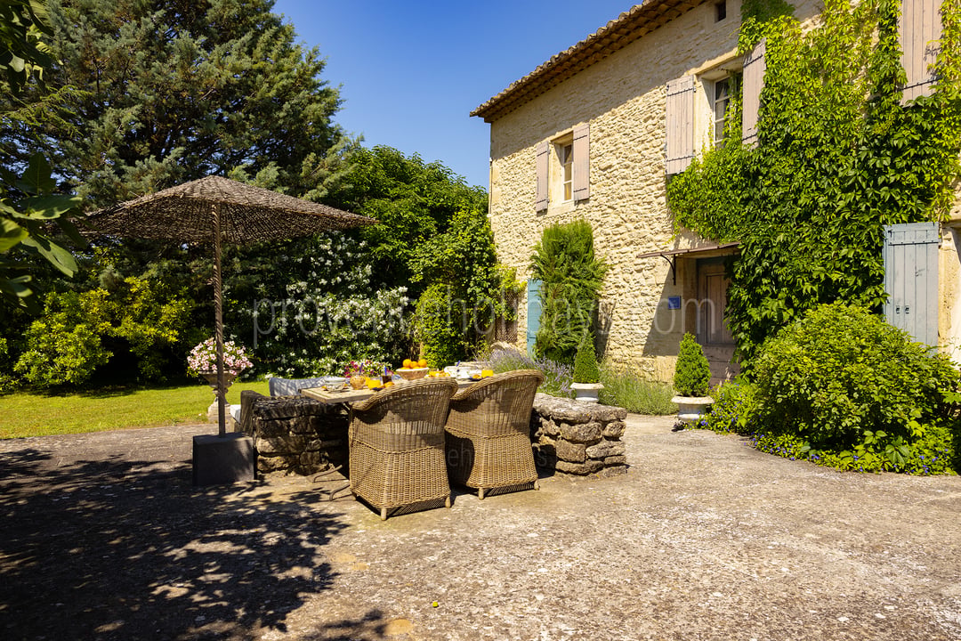 39 - Pine Lodge: Villa: Exterior