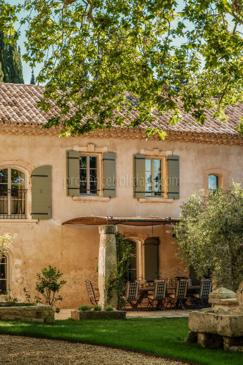 30 - Mas Simone: Villa: Exterior