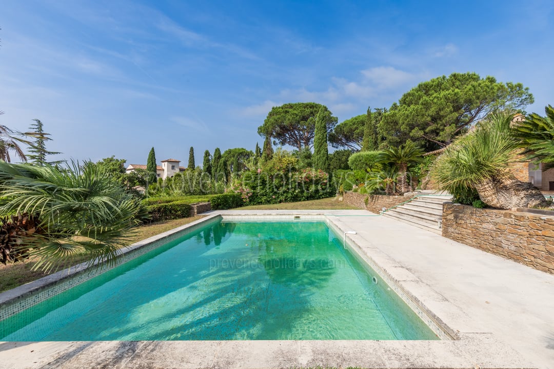 Mas provençal avec vue mer et piscine à Grimaud - Piscine