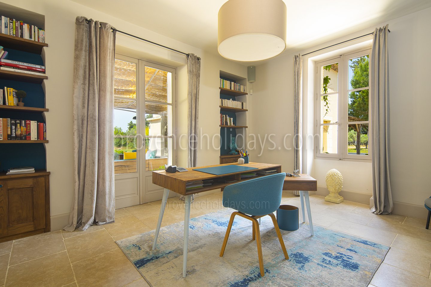 91 - Mas des Étoiles: Villa: Interior