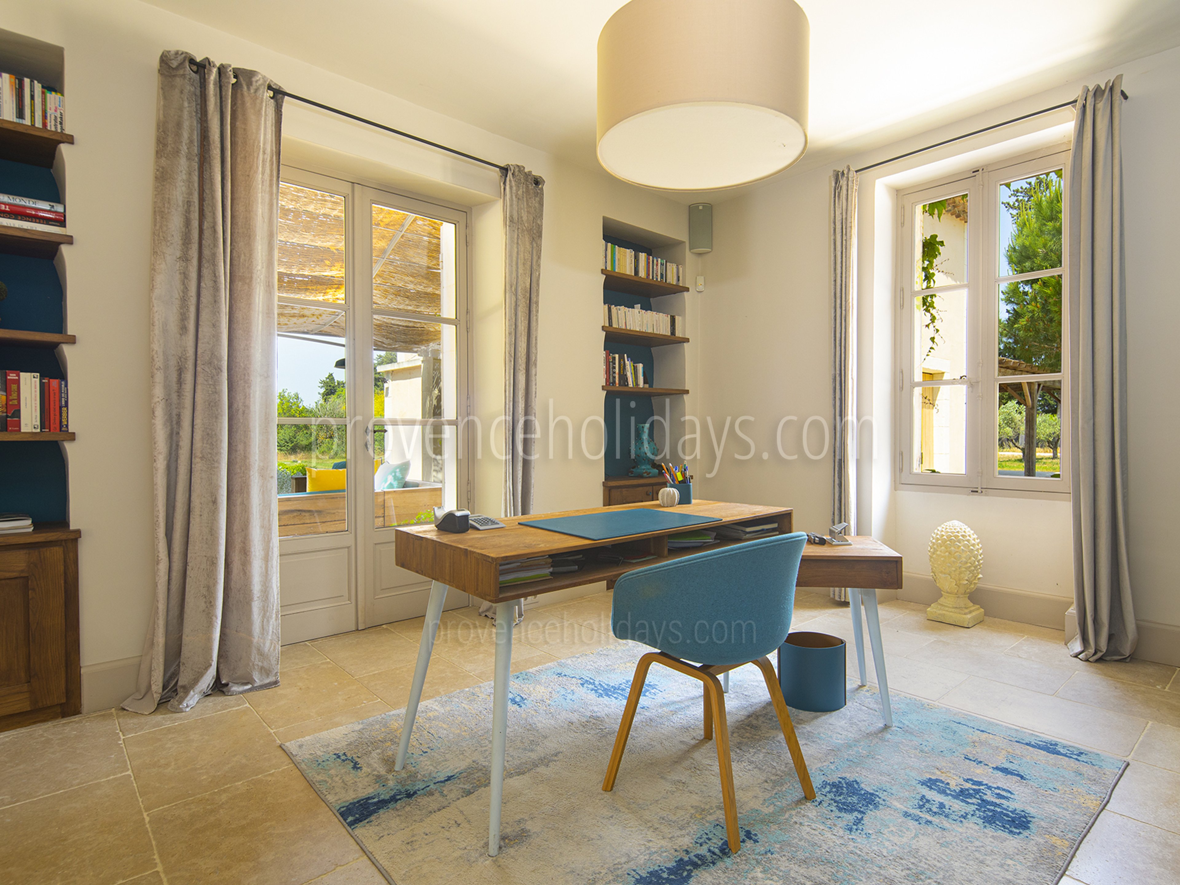 91 - Mas des Étoiles: Villa: Interior