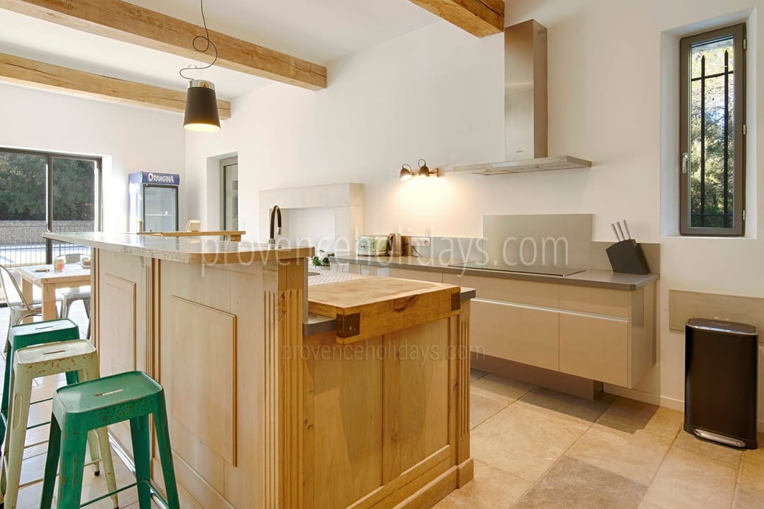 23 - Le Mas de la Pinède: Villa: Interior