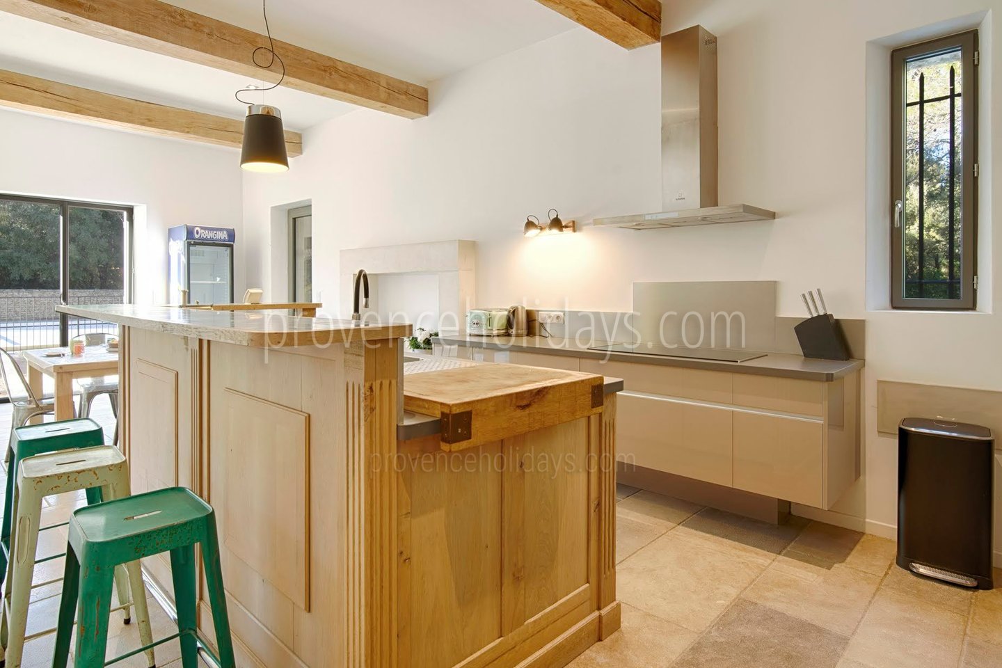 23 - Le Mas de la Pinède: Villa: Interior