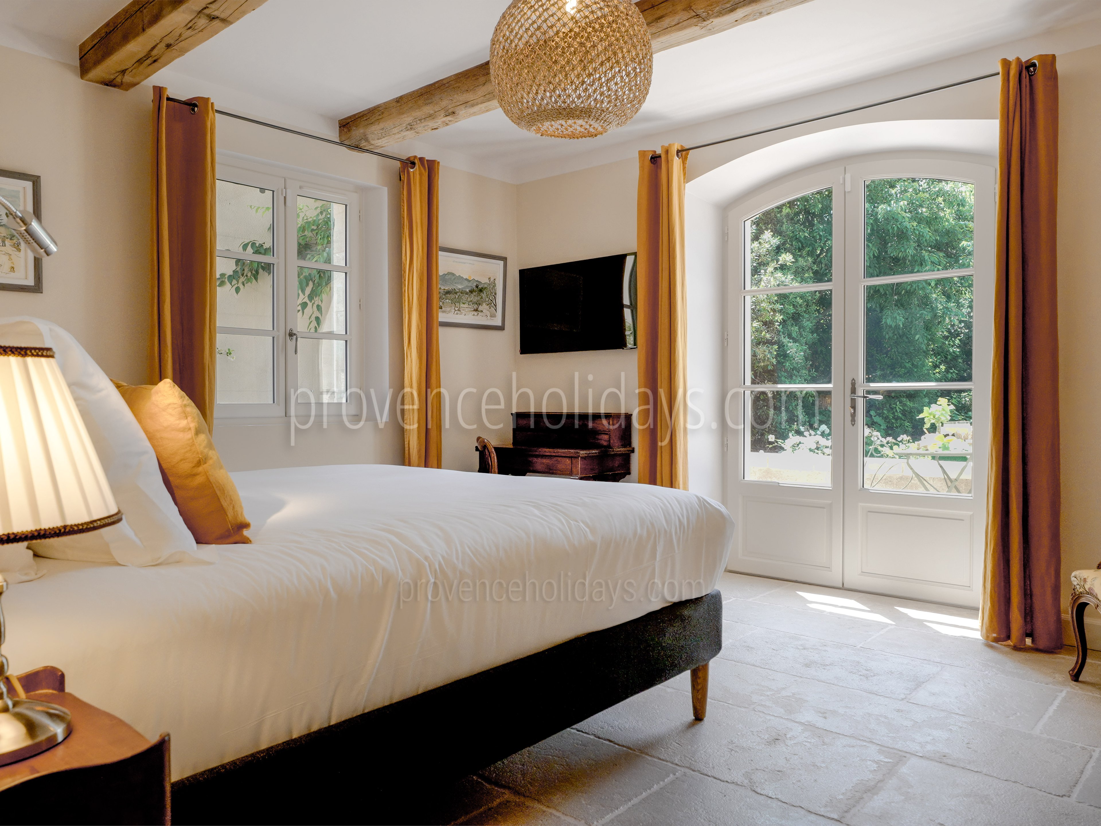 22 - Maison du Berger: Villa: Bedroom 1