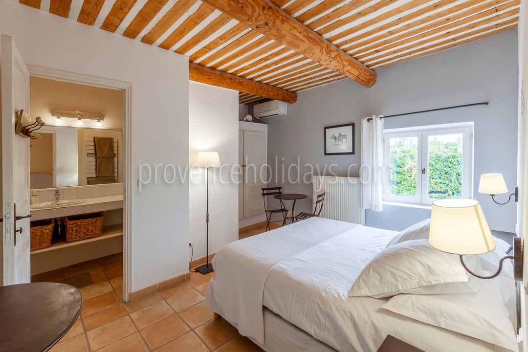 51 - Maison Robion: Villa: Bedroom