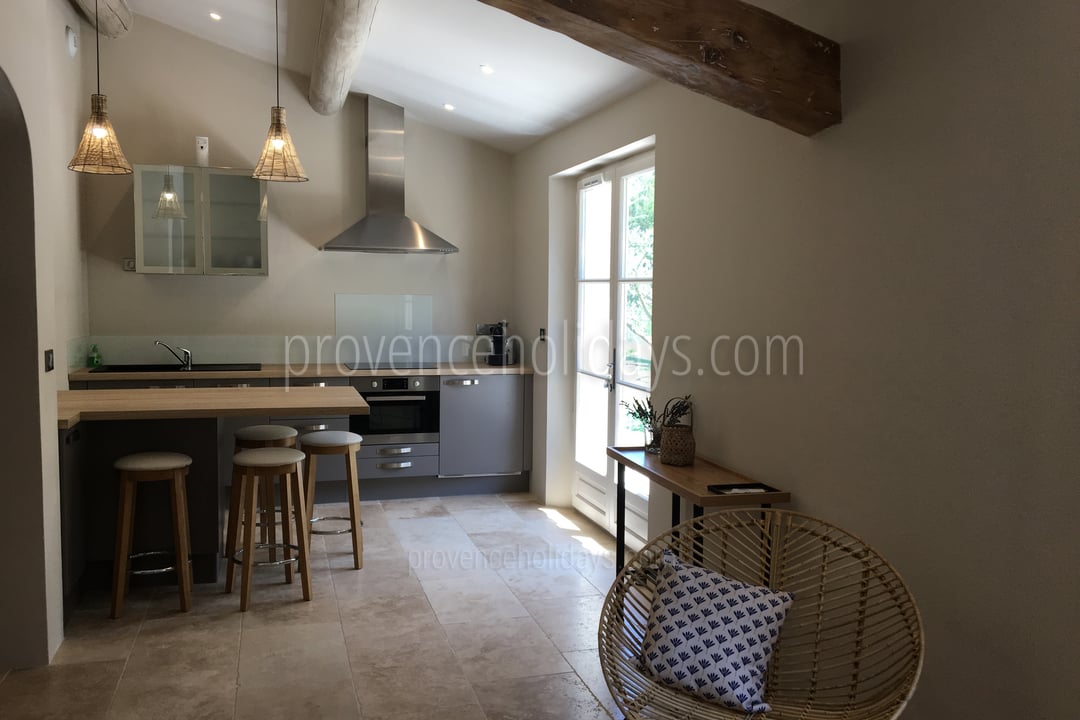 26 - Le Mas Provençal: Villa: Interior