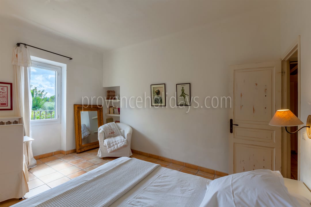 57 - Maison Robion: Villa: Bedroom