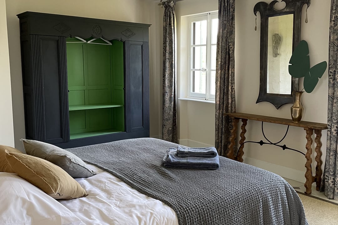 28 - Mas de Séguret: Villa: Bedroom