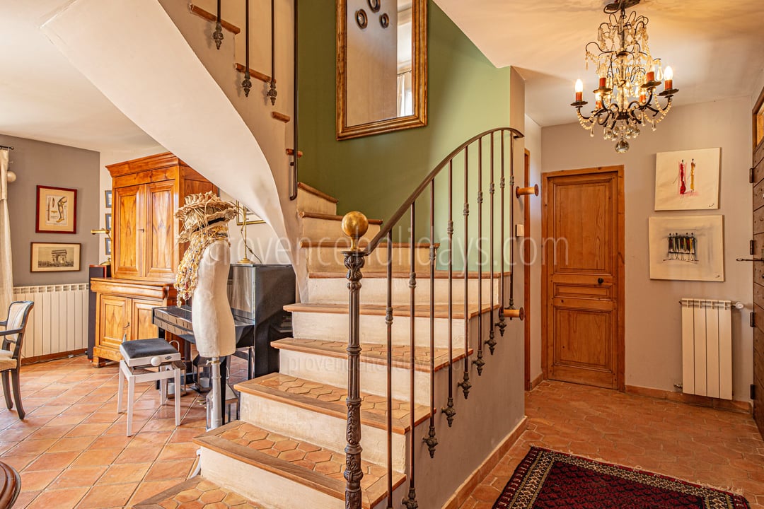 19 - Villa Bastide: Villa: Interior