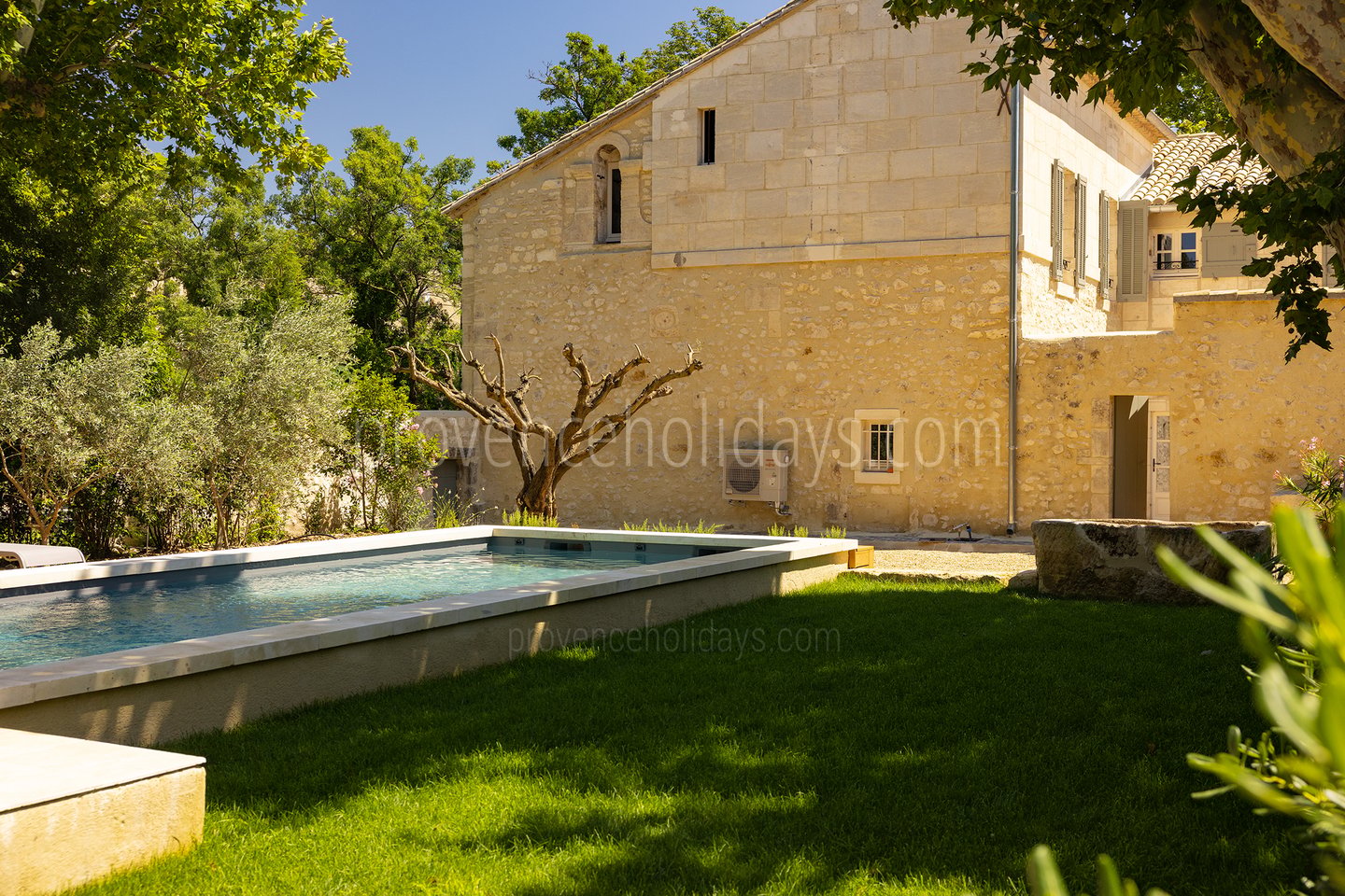 26 - Maison de la Chapelle: Villa: Exterior
