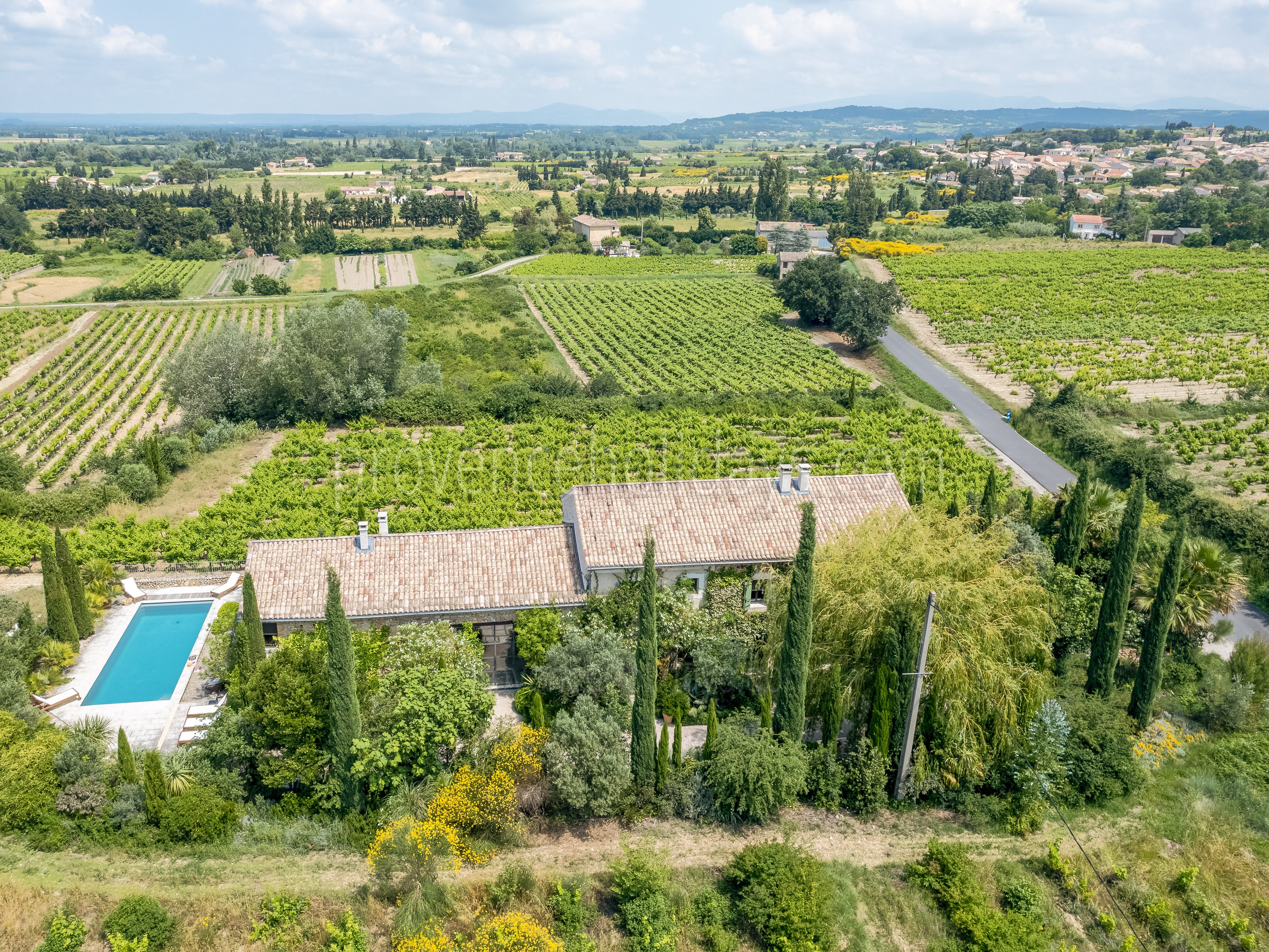 45 - Mas du Peyron: Villa: Exterior