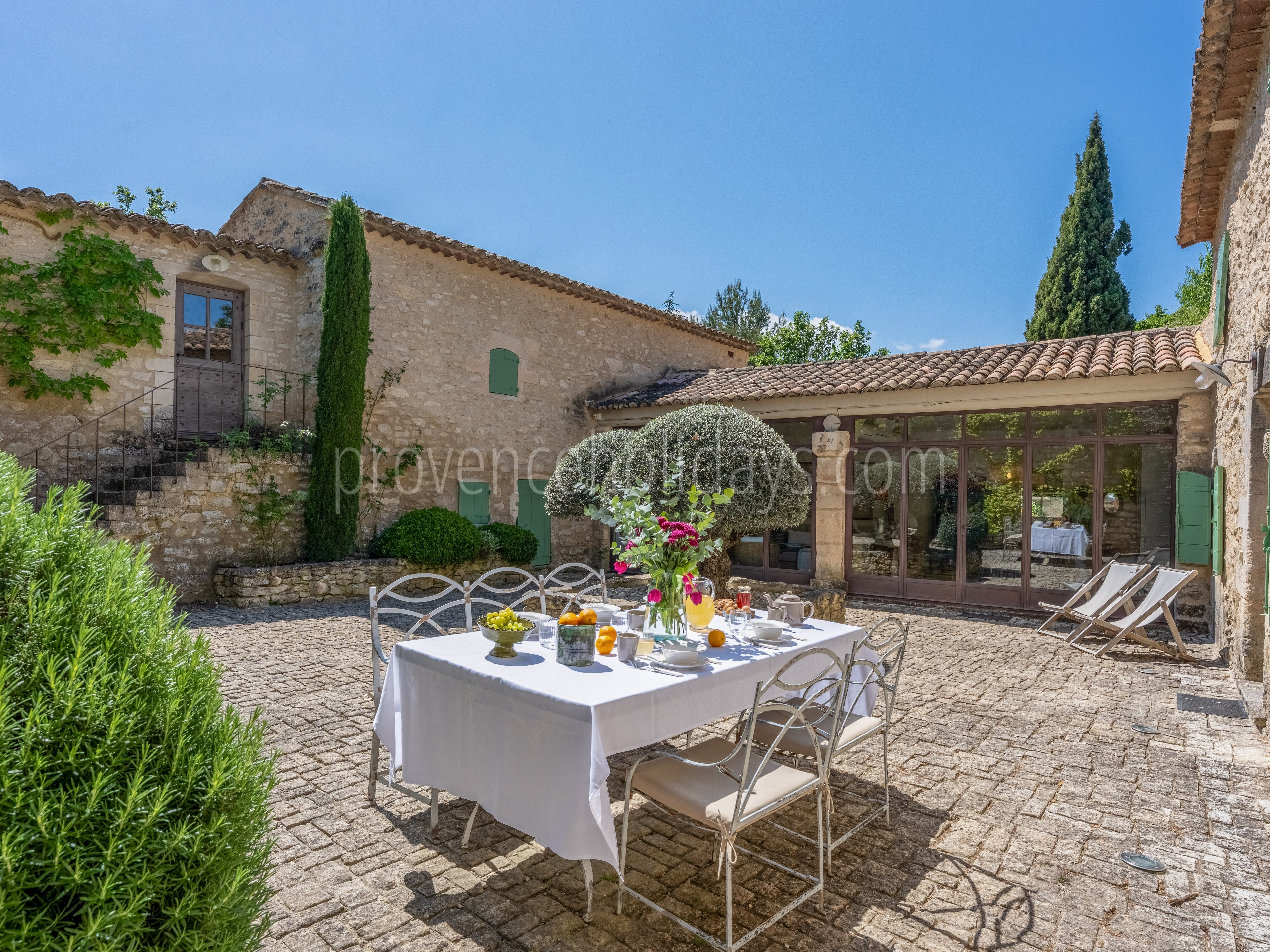 38 - Les Oliviers: Villa: Exterior