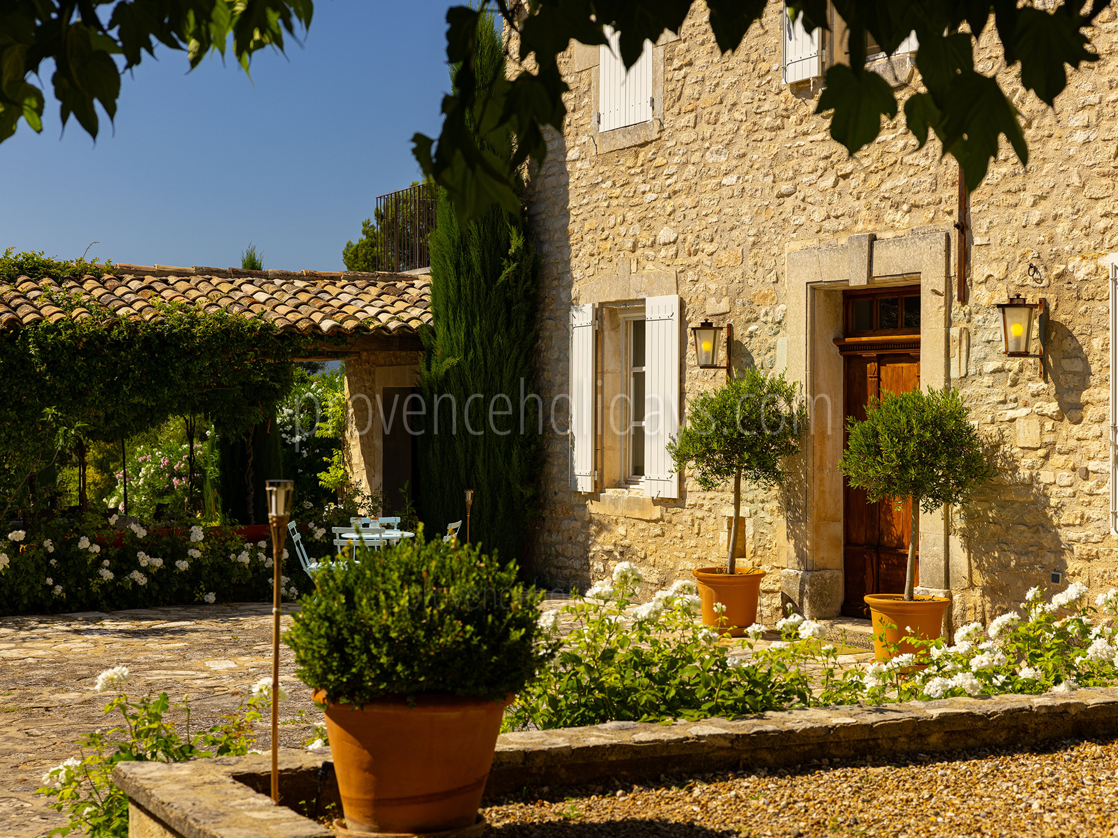 45 - Mas de Saint Véran: Villa: Exterior
